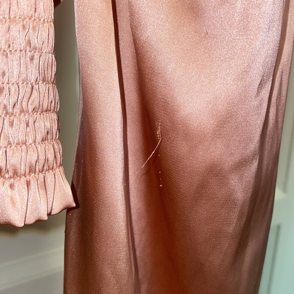 Better Be Medium Peach Satin Crop Top Long Sleeve - Picture 6 of 13